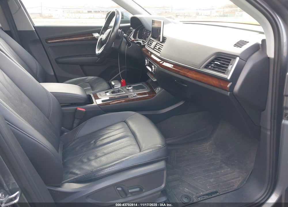 2018 AUDI Q5 VIN: WA1BNAFY3J2015539