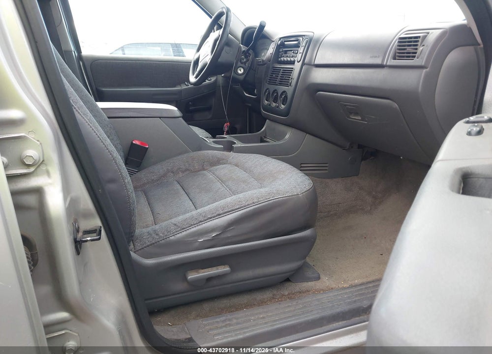 2003 FORD EXPLORER XLS VIN: 1FMZU72K53ZA60659
