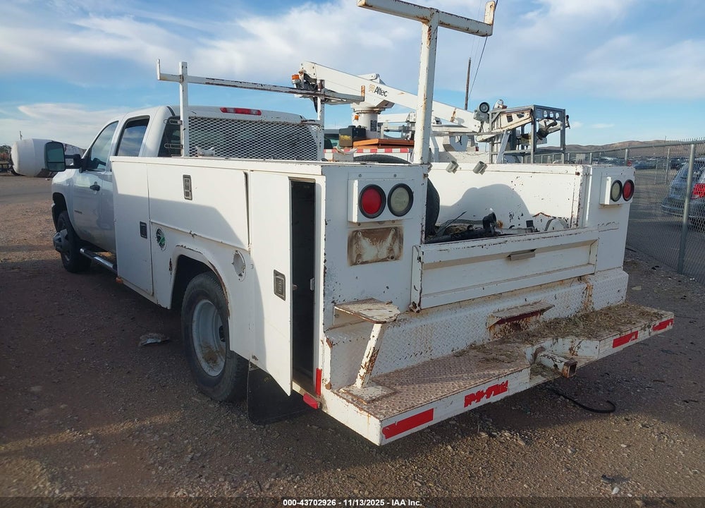 2013 CHEVROLET SILVERADO 3500HD CHASSIS WORK TRUCK VIN: 1GB4CZC81DF146221