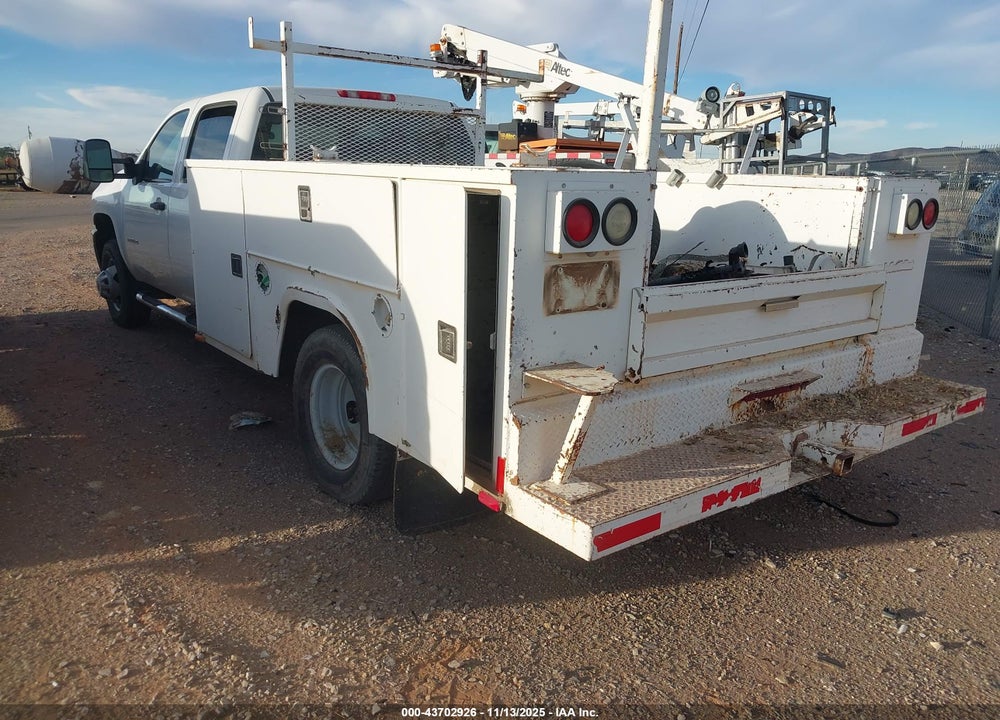 2013 CHEVROLET SILVERADO 3500HD CHASSIS WORK TRUCK VIN: 1GB4CZC81DF146221