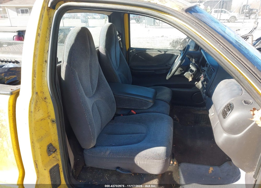 1999 DODGE DAKOTA SLT/SPORT VIN: 1B7FL26X7XS134634