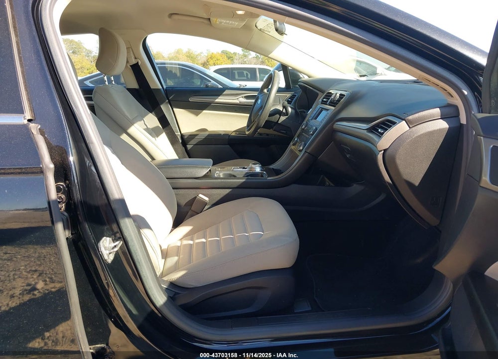 2017 FORD FUSION S VIN: 3FA6P0G73HR236099