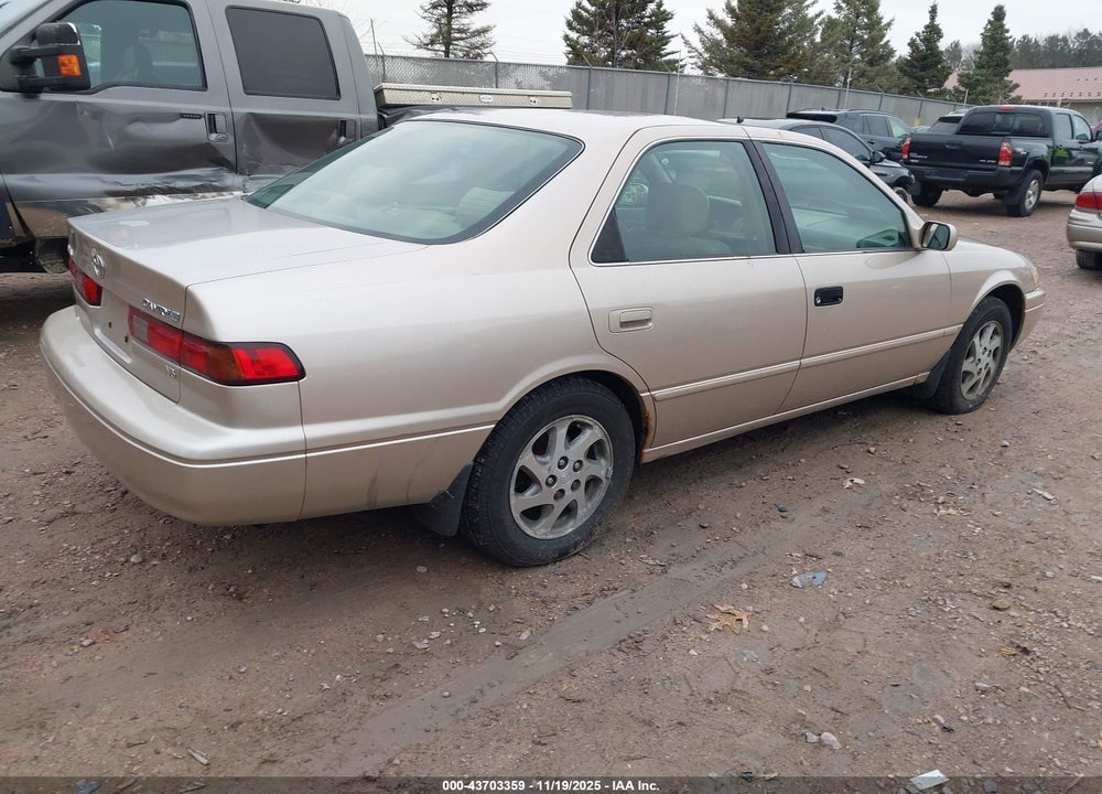 1999 TOYOTA CAMRY LE/XLE VIN: 4T1BF28K0XU929838