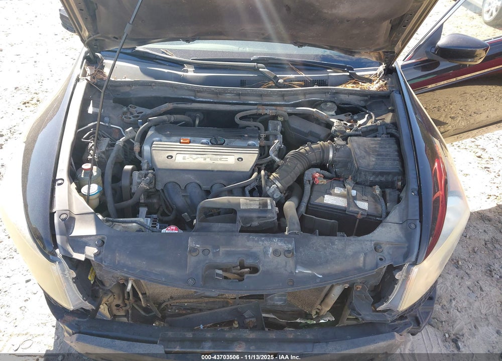 2009 HONDA ACCORD 2.4 EX-L VIN: 1HGCP268X9A035526