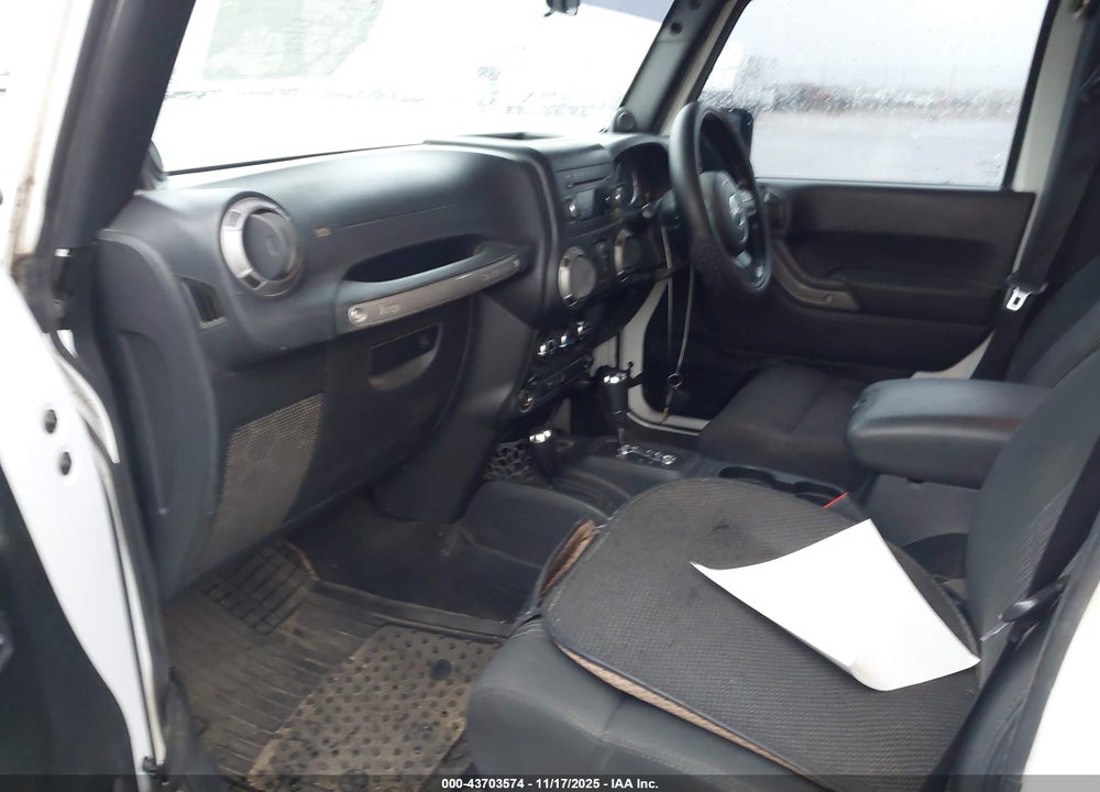 2012 JEEP WRANGLER UNLIMITED VIN: 1C4BJWKG9CL242677