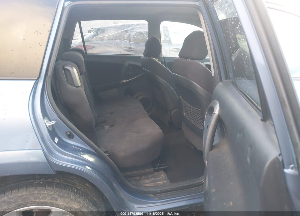 2008 TOYOTA RAV4 VIN: JTMBD32V485174076