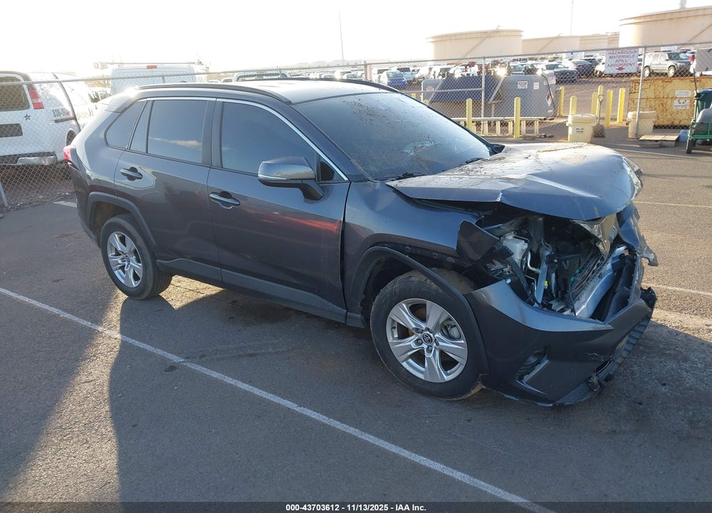 2020 TOYOTA RAV4 XLE VIN: JTMW1RFV5LJ018328