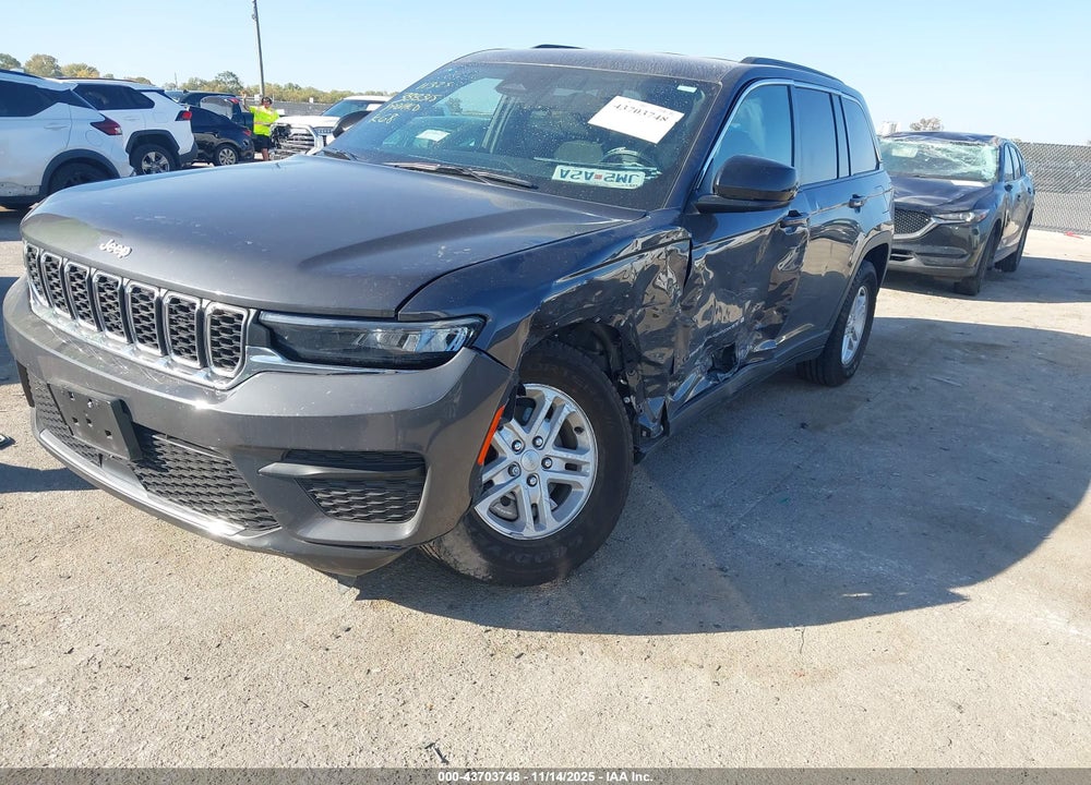 2025 JEEP GRAND CHEROKEE LAREDO 4X2 VIN: 1C4RJGAGXSC308559