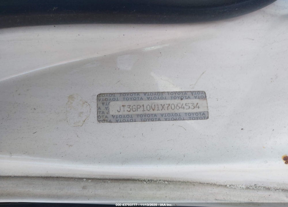 1999 TOYOTA RAV4 VIN: JT3GP10V1X7064534