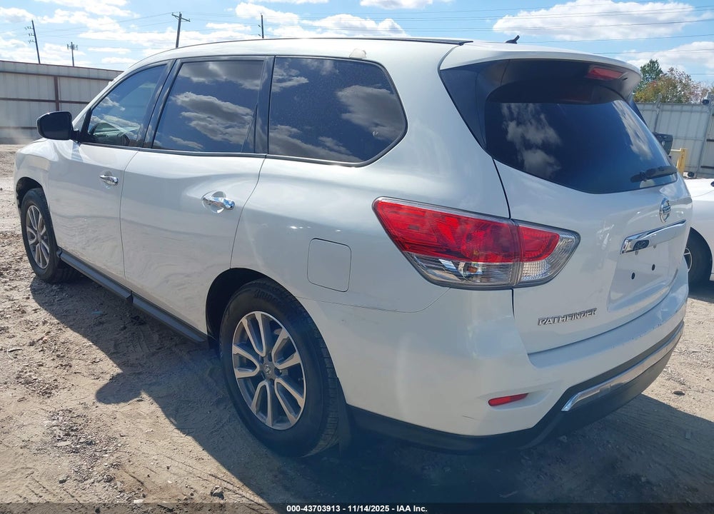 2014 NISSAN PATHFINDER S VIN: 5N1AR2MNXEC681149