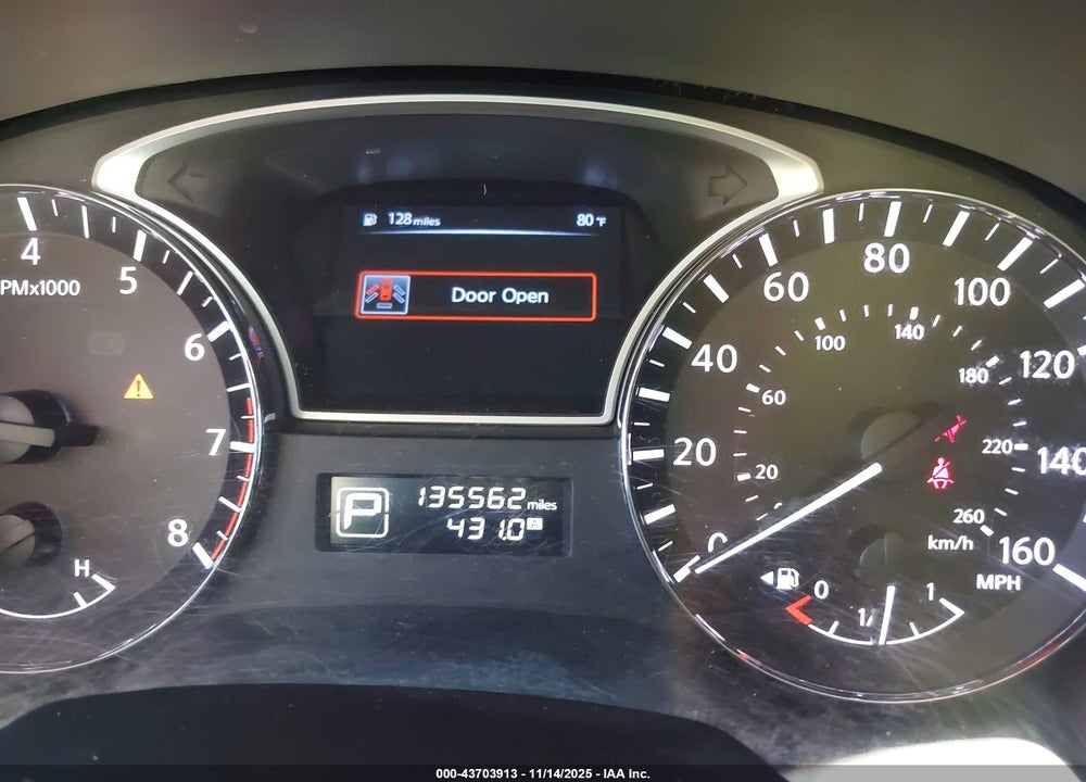 2014 NISSAN PATHFINDER S VIN: 5N1AR2MNXEC681149