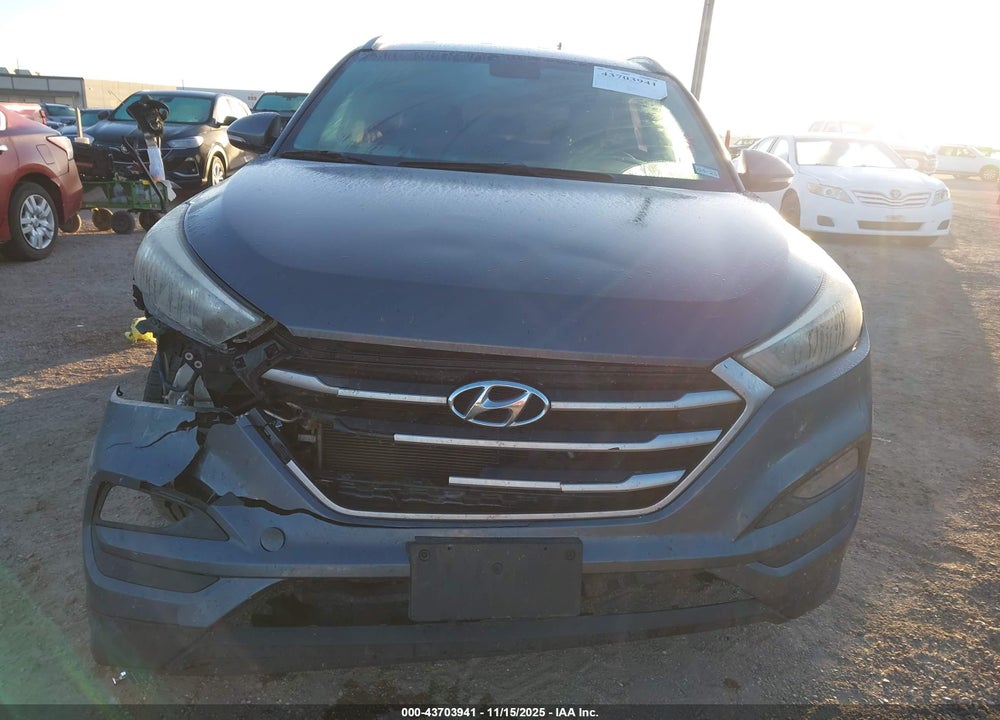 2018 HYUNDAI TUCSON SEL PLUS VIN: KM8J33A43JU742784
