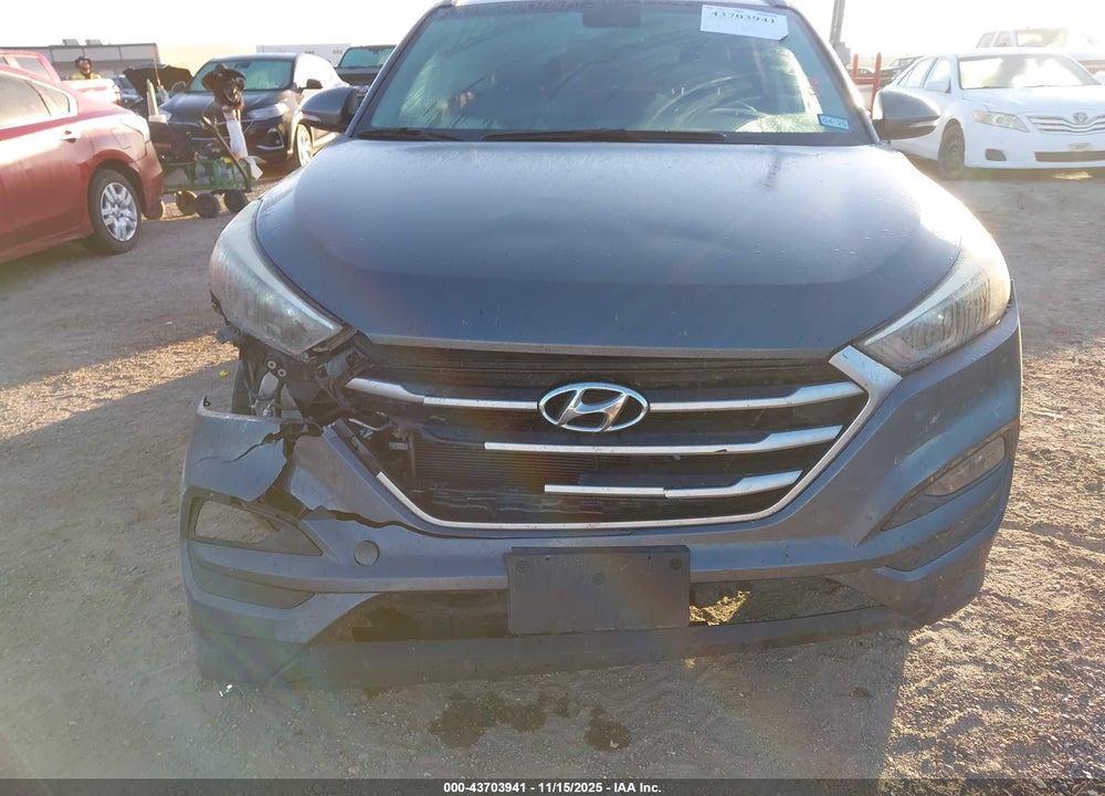 2018 HYUNDAI TUCSON SEL PLUS VIN: KM8J33A43JU742784