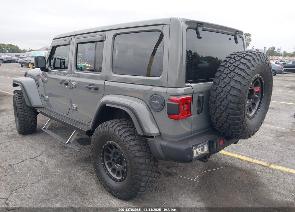 2021 JEEP WRANGLER UNLIMITED SAHARA ALTITUDE 4X4 VIN: 1C4HJXEN1MW870193