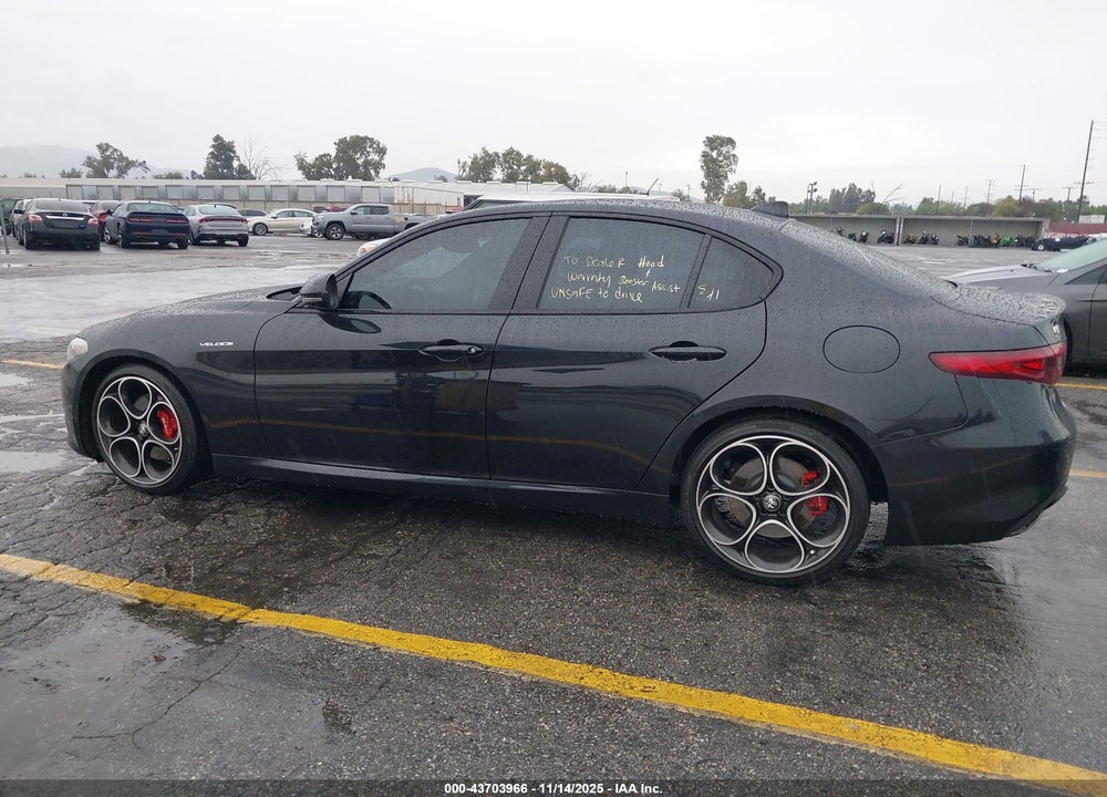 2022 ALFA ROMEO GIULIA VIN: ZARFAMBN8N7663554