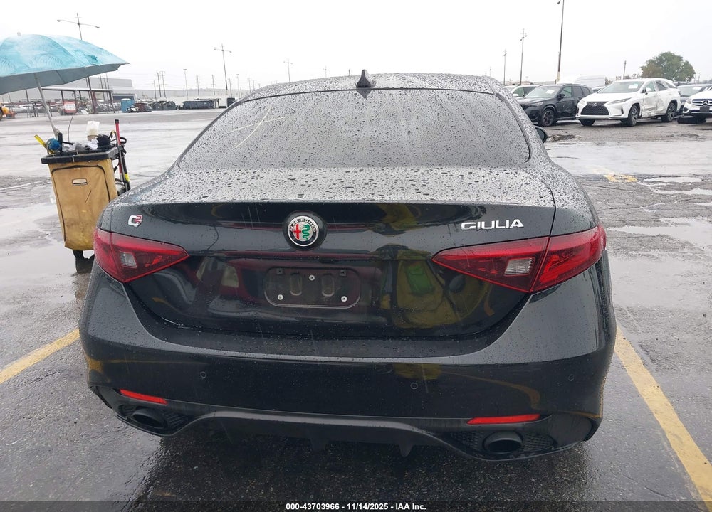 2022 ALFA ROMEO GIULIA VIN: ZARFAMBN8N7663554