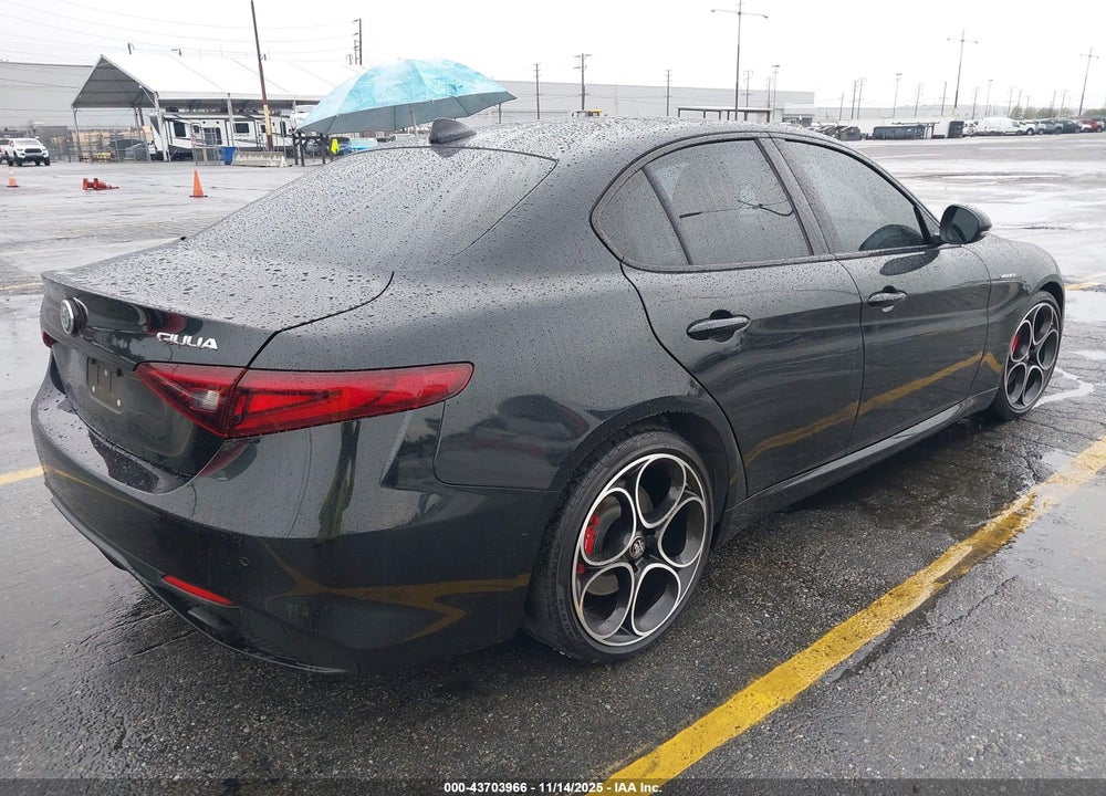 2022 ALFA ROMEO GIULIA VIN: ZARFAMBN8N7663554