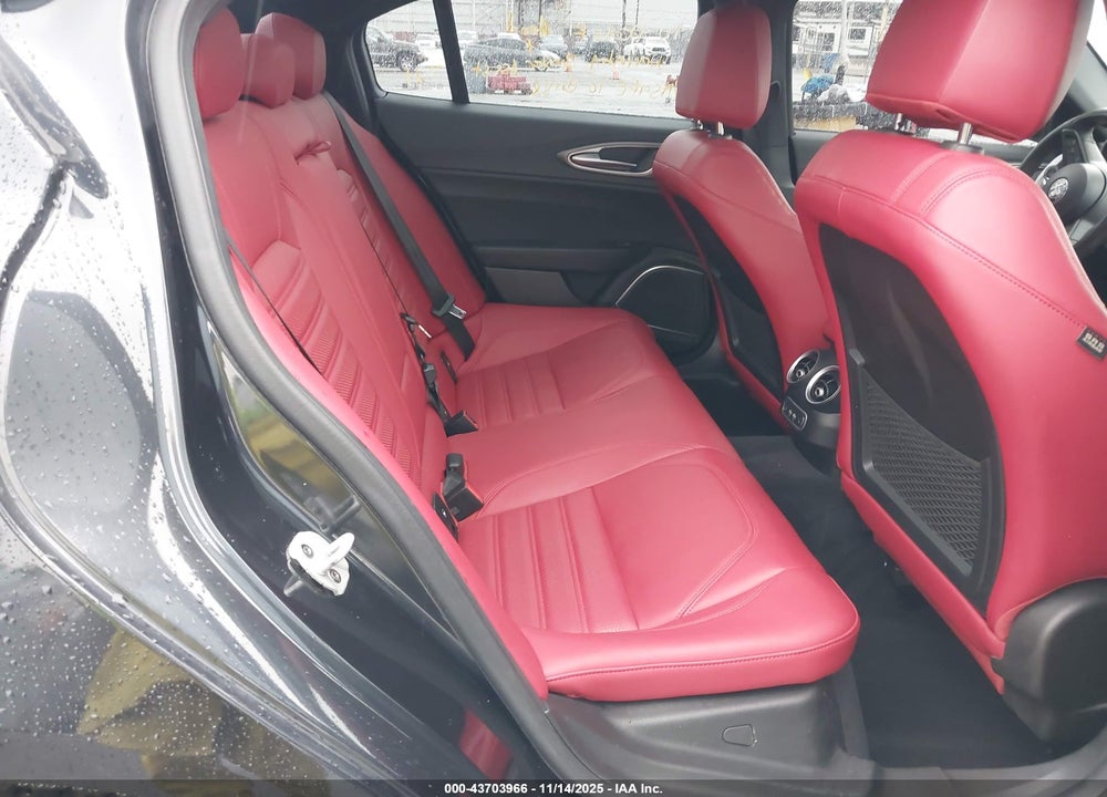 2022 ALFA ROMEO GIULIA VIN: ZARFAMBN8N7663554