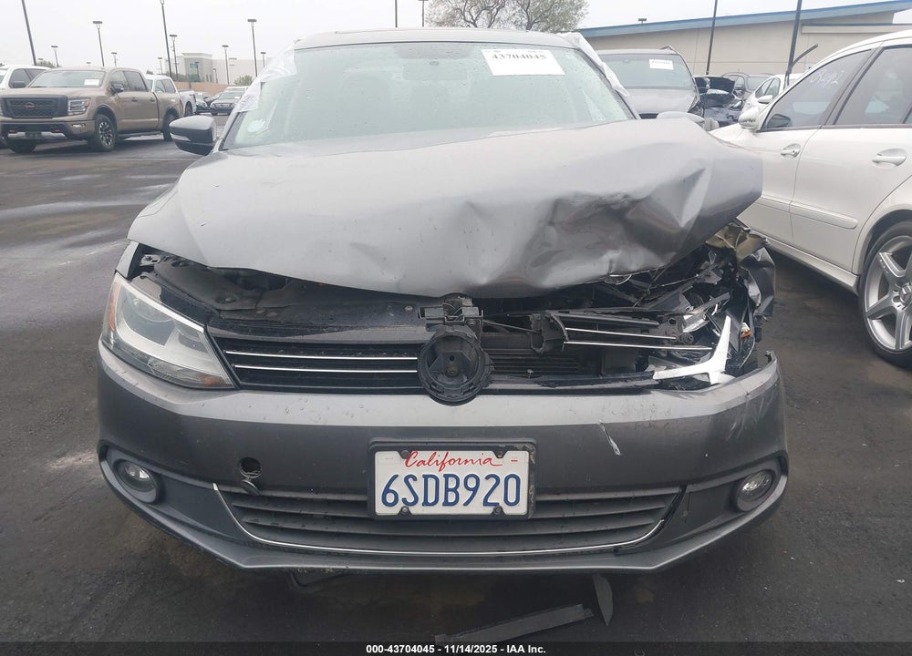 2011 VOLKSWAGEN JETTA 2.5L SEL VIN: 3VWLZ7AJ2BM368468