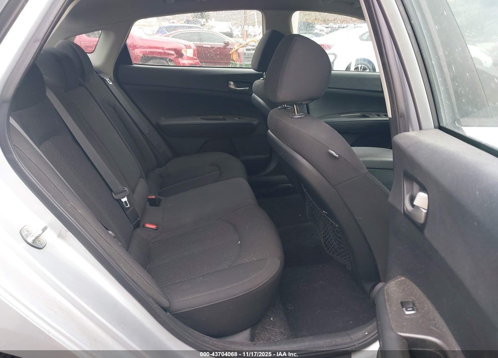 2019 KIA OPTIMA LX VIN: 5XXGT4L30KG351222