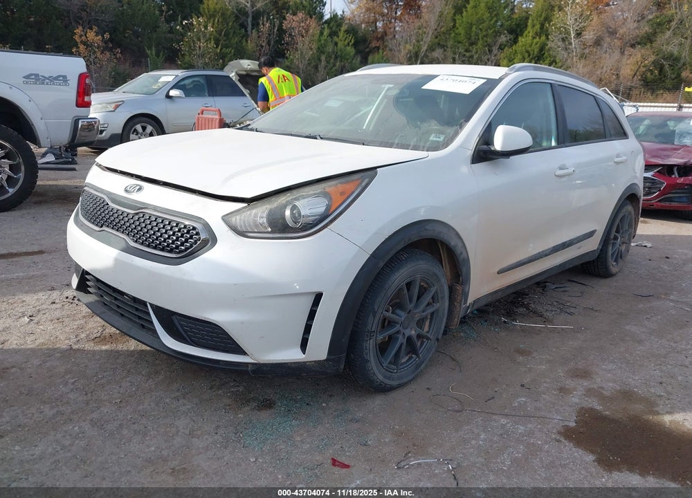 2017 KIA NIRO LX VIN: KNDCB3LC4H5088032