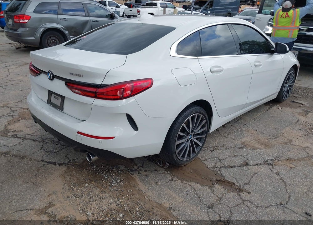 2021 BMW 228I GRAN COUPE SDRIVE VIN: WBA53AK02M7J43610