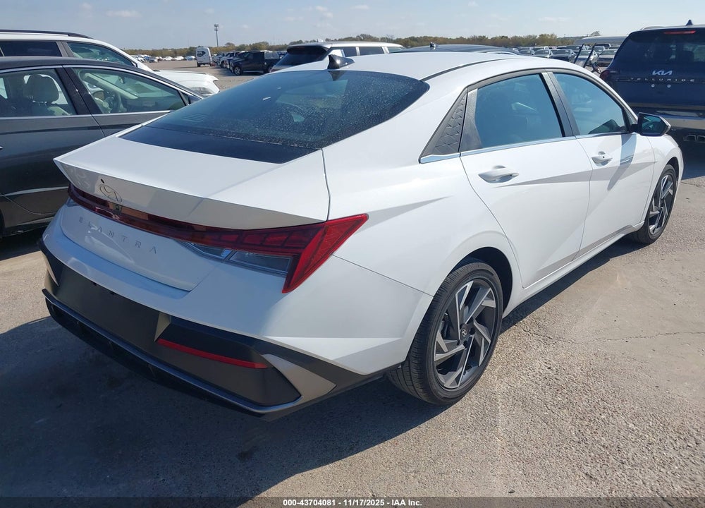 2025 HYUNDAI ELANTRA SEL CONVENIENCE VIN: KMHLS4DG7SU997043