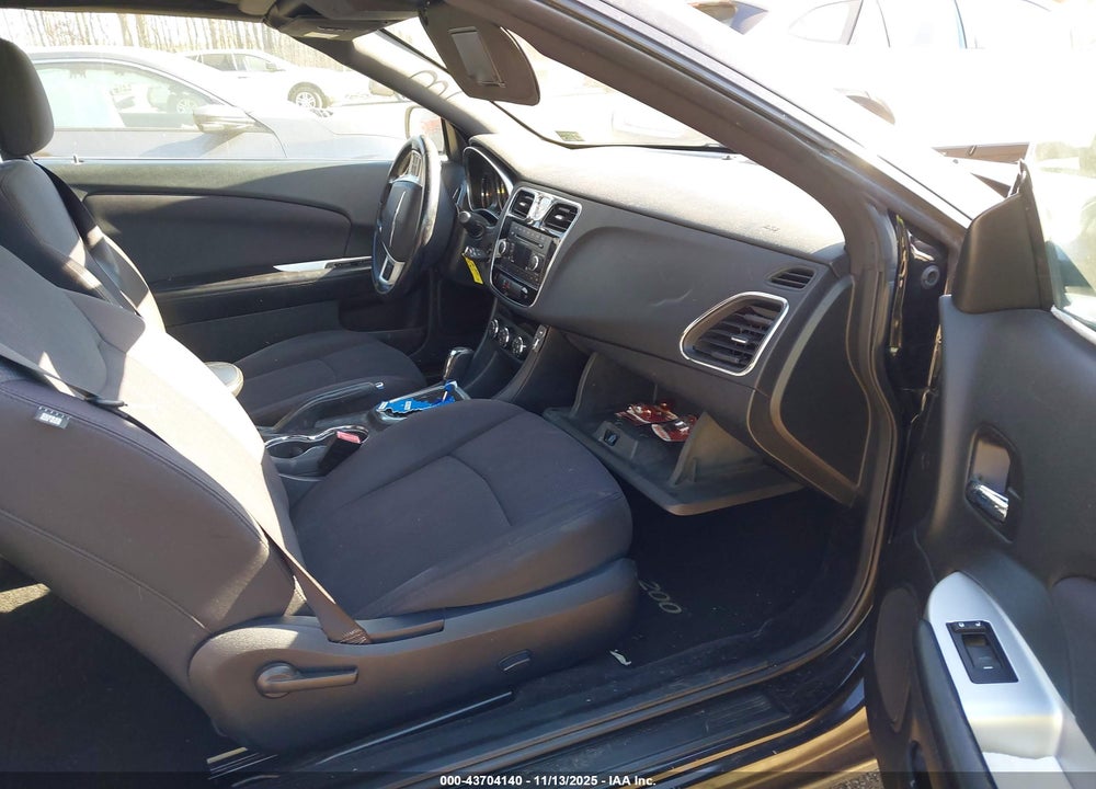 2014 CHRYSLER 200 TOURING VIN: 1C3BCBEG3EN127387