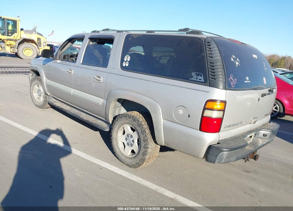 2004 CHEVROLET SUBURBAN 1500 LT VIN: 3GNFK16Z84G217823