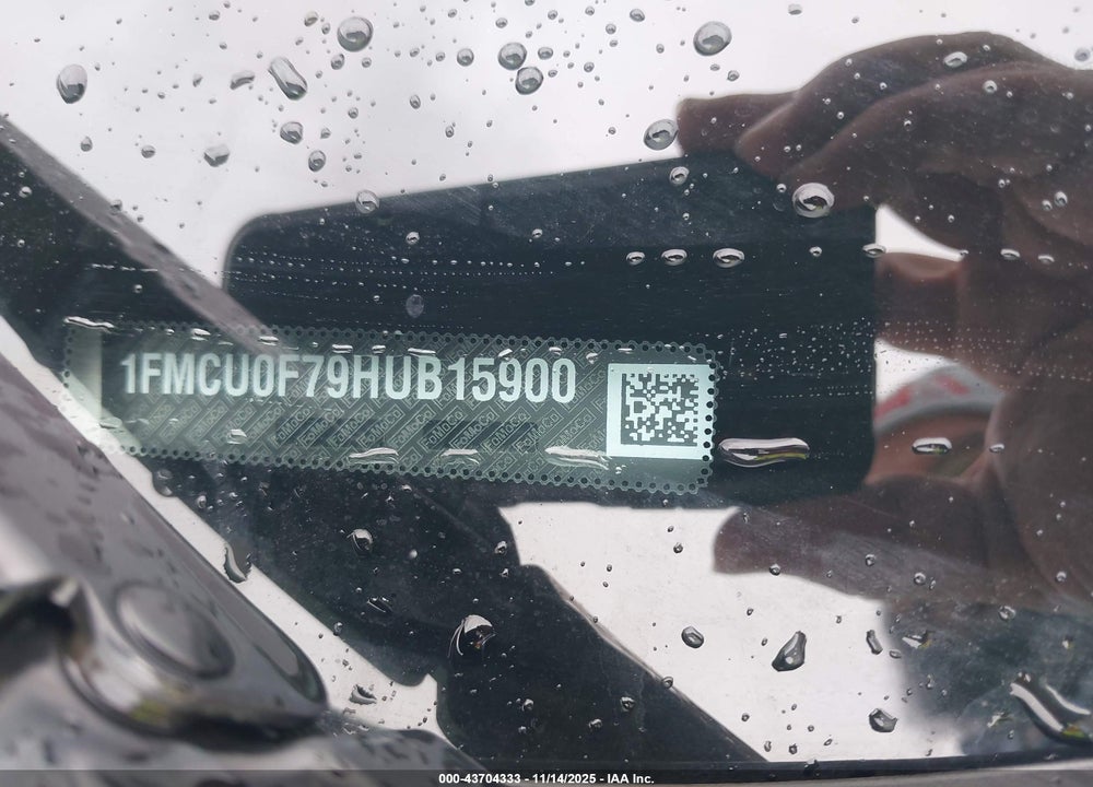2017 FORD ESCAPE S VIN: 1FMCU0F79HUB15900