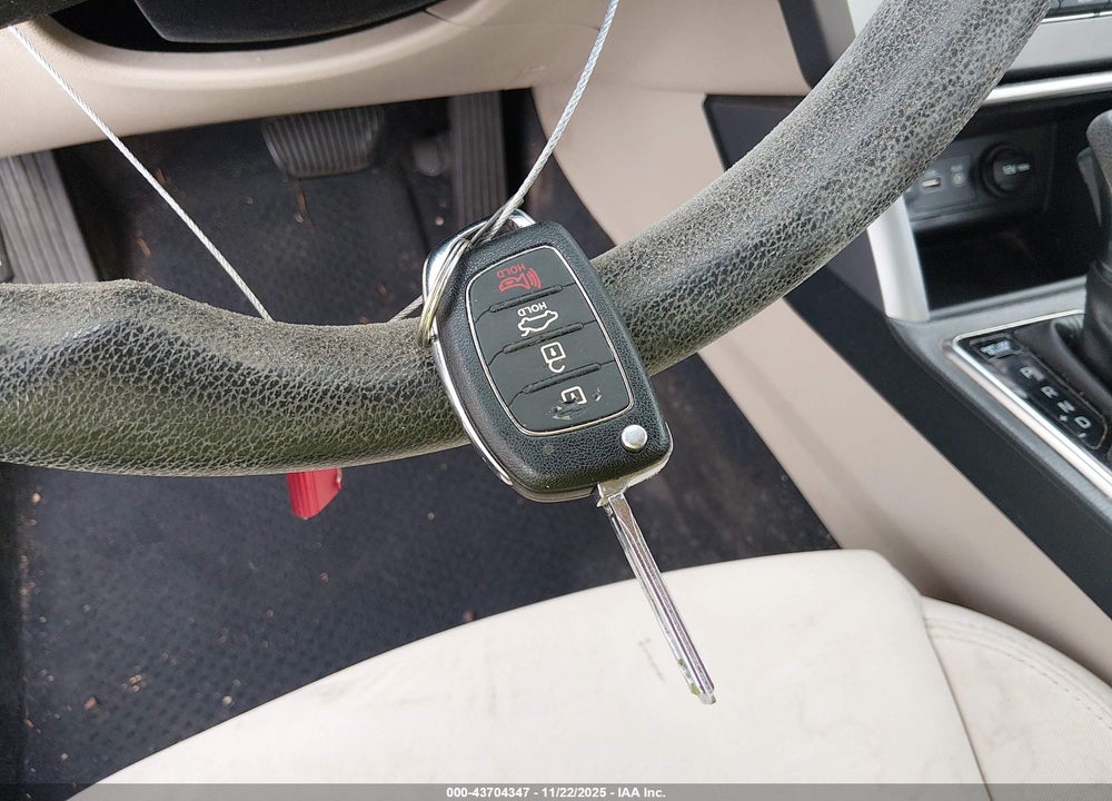 2015 HYUNDAI SONATA SPORT VIN: 5NPE34AF4FH108575