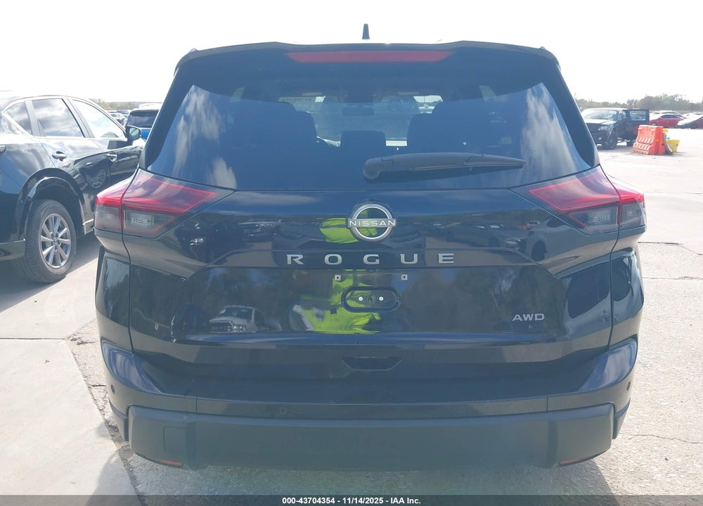 2025 NISSAN ROGUE VIN: 5N1BT3BB8SC800672