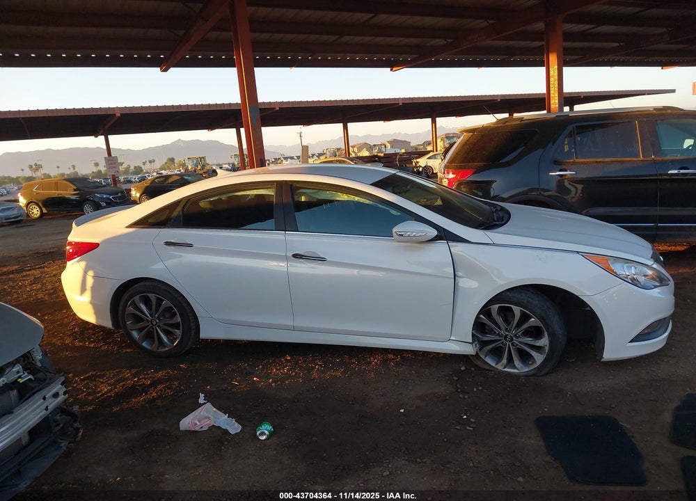 2014 HYUNDAI SONATA SE VIN: 5NPEC4AC2EH886118