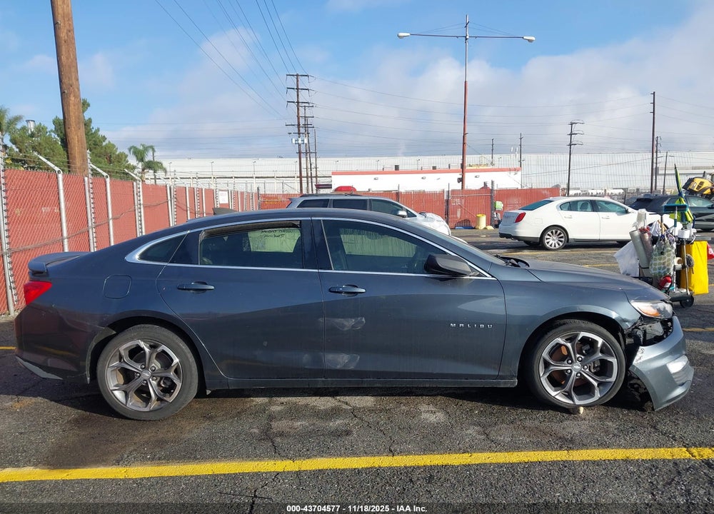 2019 CHEVROLET MALIBU RS VIN: 1G1ZG5ST4KF188358