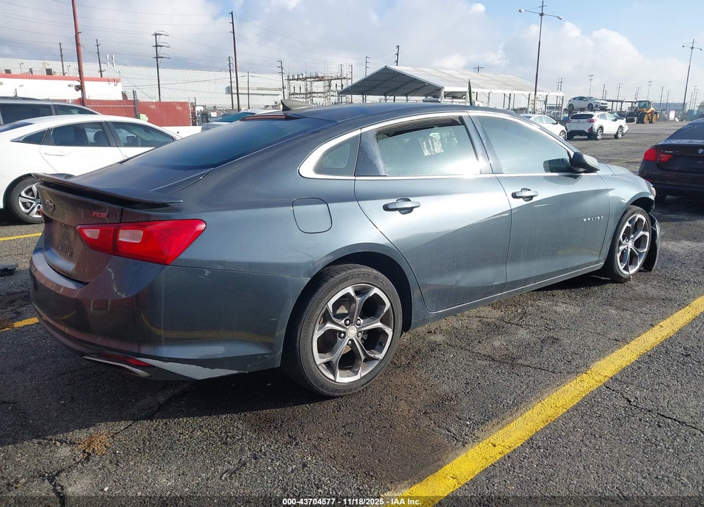 2019 CHEVROLET MALIBU RS VIN: 1G1ZG5ST4KF188358