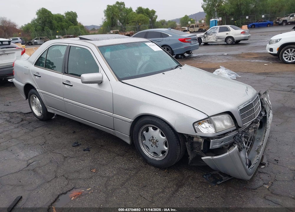 1998 MERCEDES-BENZ C 230 VIN: WDBHA23G4WA617309