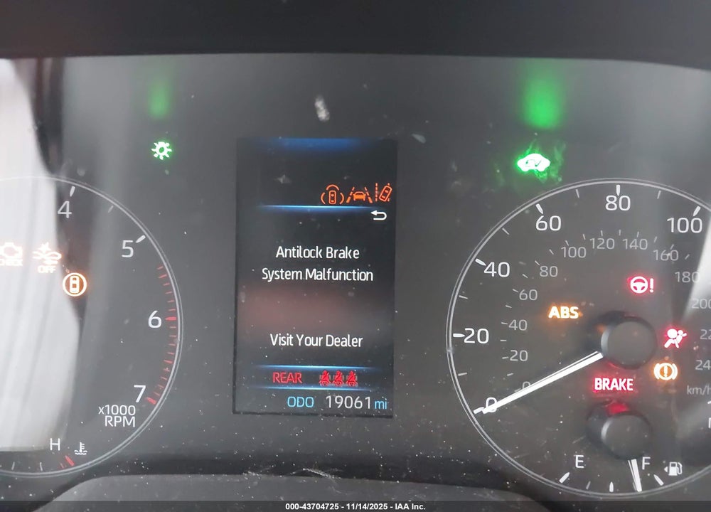 2023 TOYOTA COROLLA VIN: JTDBCMFE0P3019005