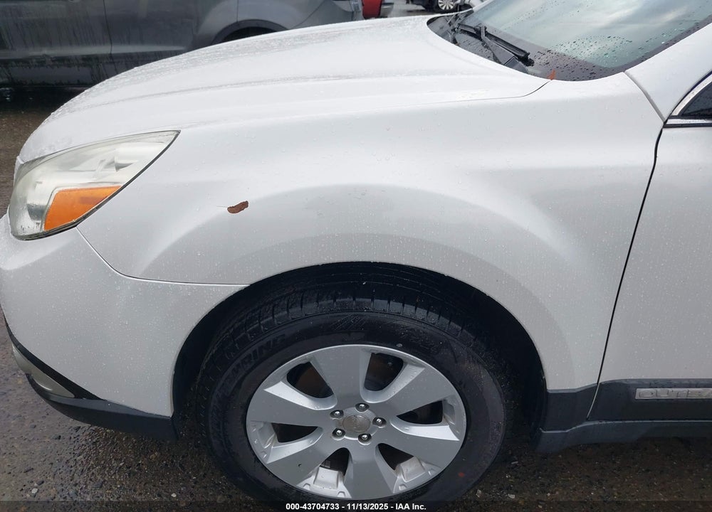 2010 SUBARU OUTBACK 2.5I PREMIUM VIN: 4S4BRCBC0A3356550