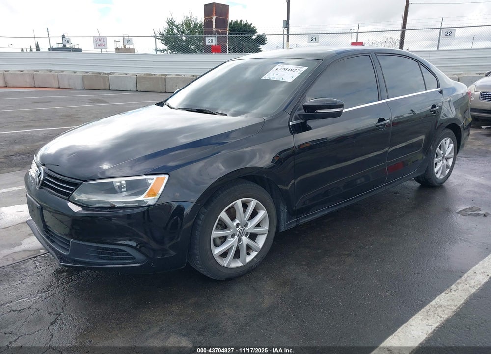 2014 VOLKSWAGEN JETTA 1.8T SE VIN: 3VWD17AJ6EM395009