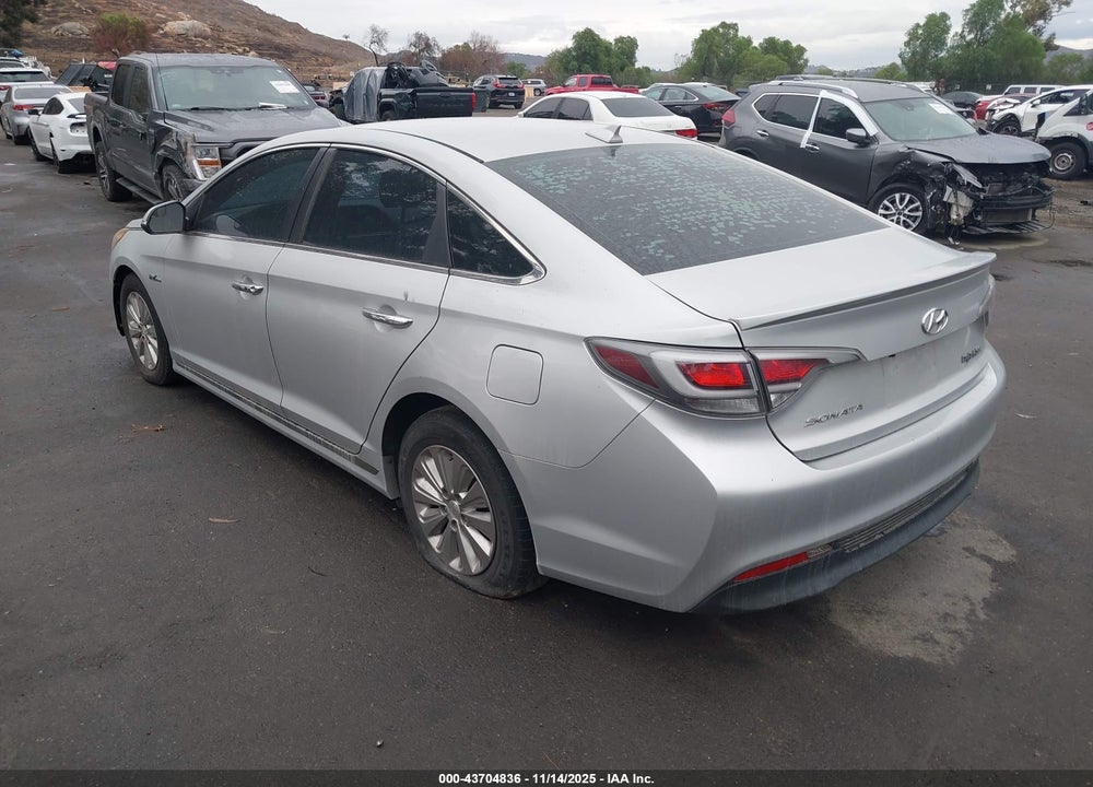 2017 HYUNDAI SONATA HYBRID SE VIN: KMHE24L13HA048508