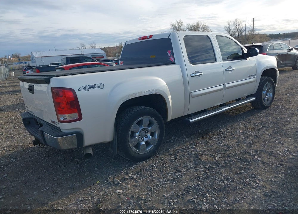 2011 GMC SIERRA 1500 SLT VIN: 3GTP2WE37BG150295