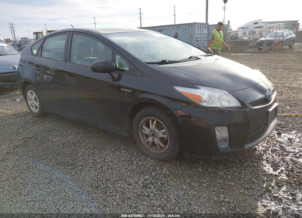 2010 TOYOTA PRIUS III VIN: JTDKN3DU3A5228832