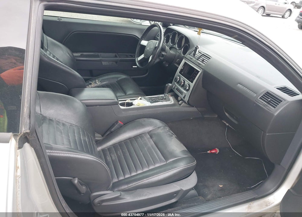 2009 DODGE CHALLENGER SE VIN: 2B3LJ44V59H541790