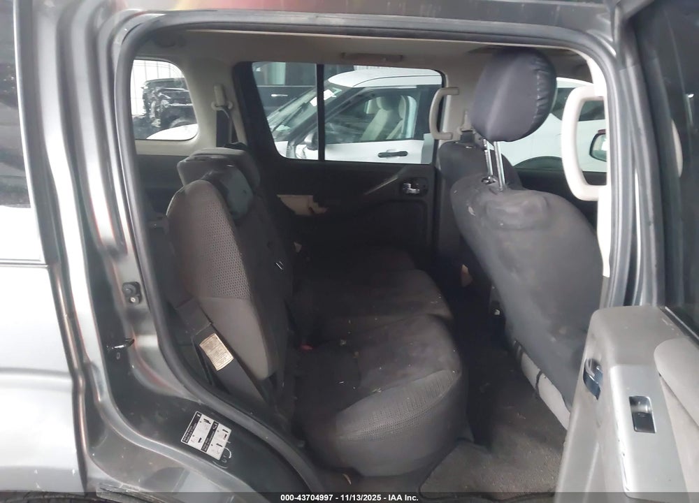 2007 NISSAN PATHFINDER SE VIN: 5N1AR18UX7C636078