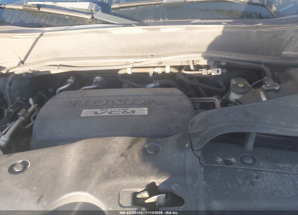 2010 HONDA PILOT LX VIN: 5FNYF4H2XAB023836