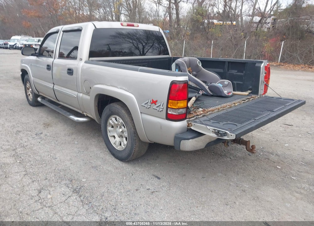 2005 GMC SIERRA 1500 SLT VIN: 2GTEK13T151401189