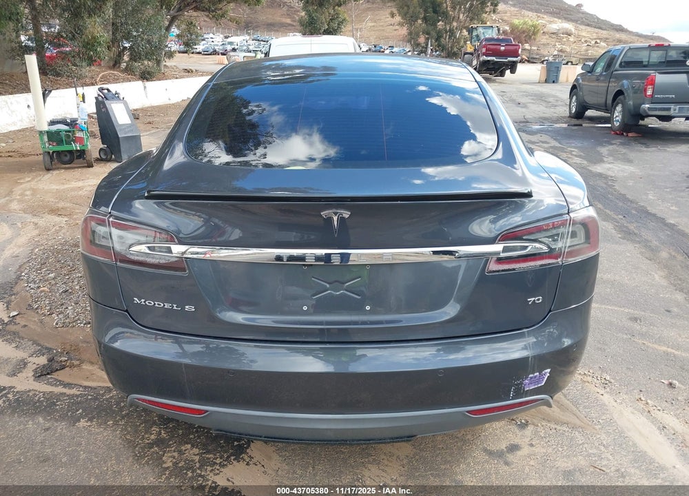 2015 TESLA MODEL S 60/70/85 VIN: 5YJSA1E15FF105348