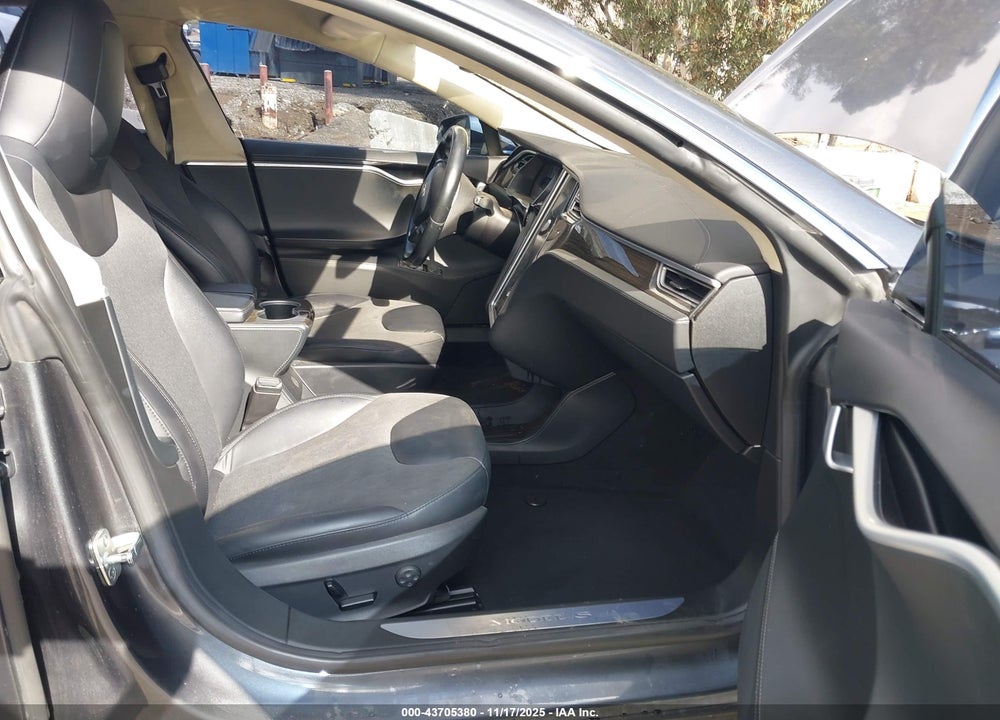2015 TESLA MODEL S 60/70/85 VIN: 5YJSA1E15FF105348