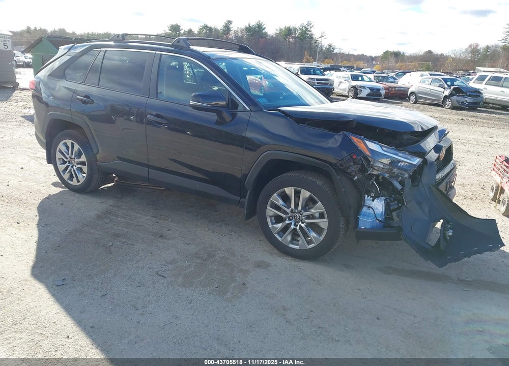 2024 TOYOTA RAV4 XLE PREMIUM VIN: 2T3A1RFV2RC449425