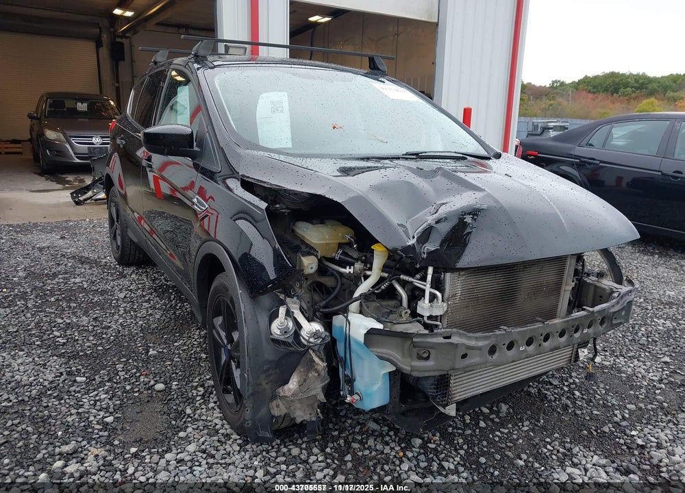 2016 FORD ESCAPE SE VIN: 1FMCU9GX3GUB75320